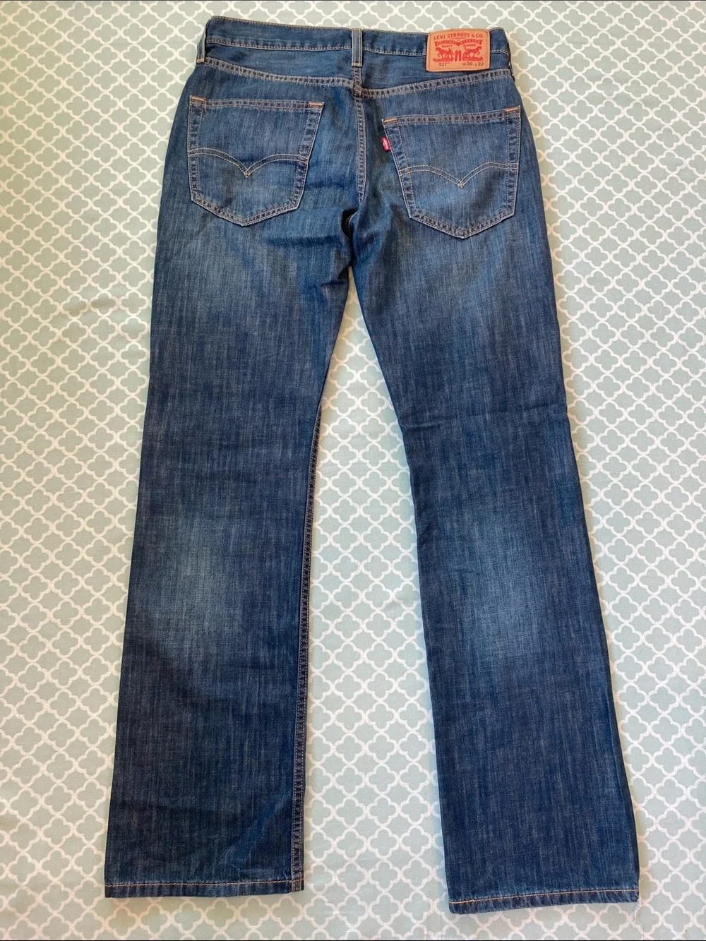 Levis very good